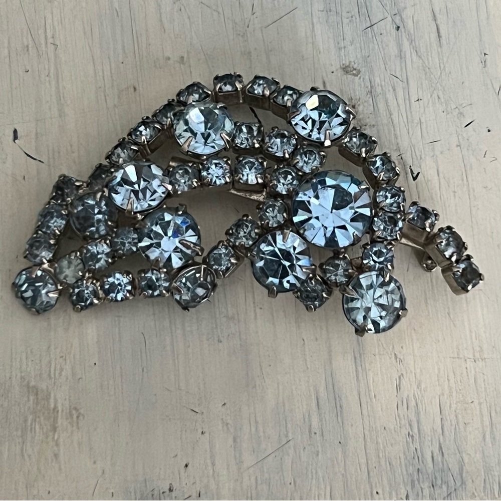 Vintage Estate Blue Rhinestone Brooch
